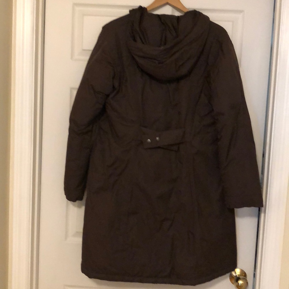 The North Face Parka - Picture 2 of 8